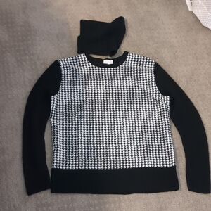 Black and White Houndstooth Sweater